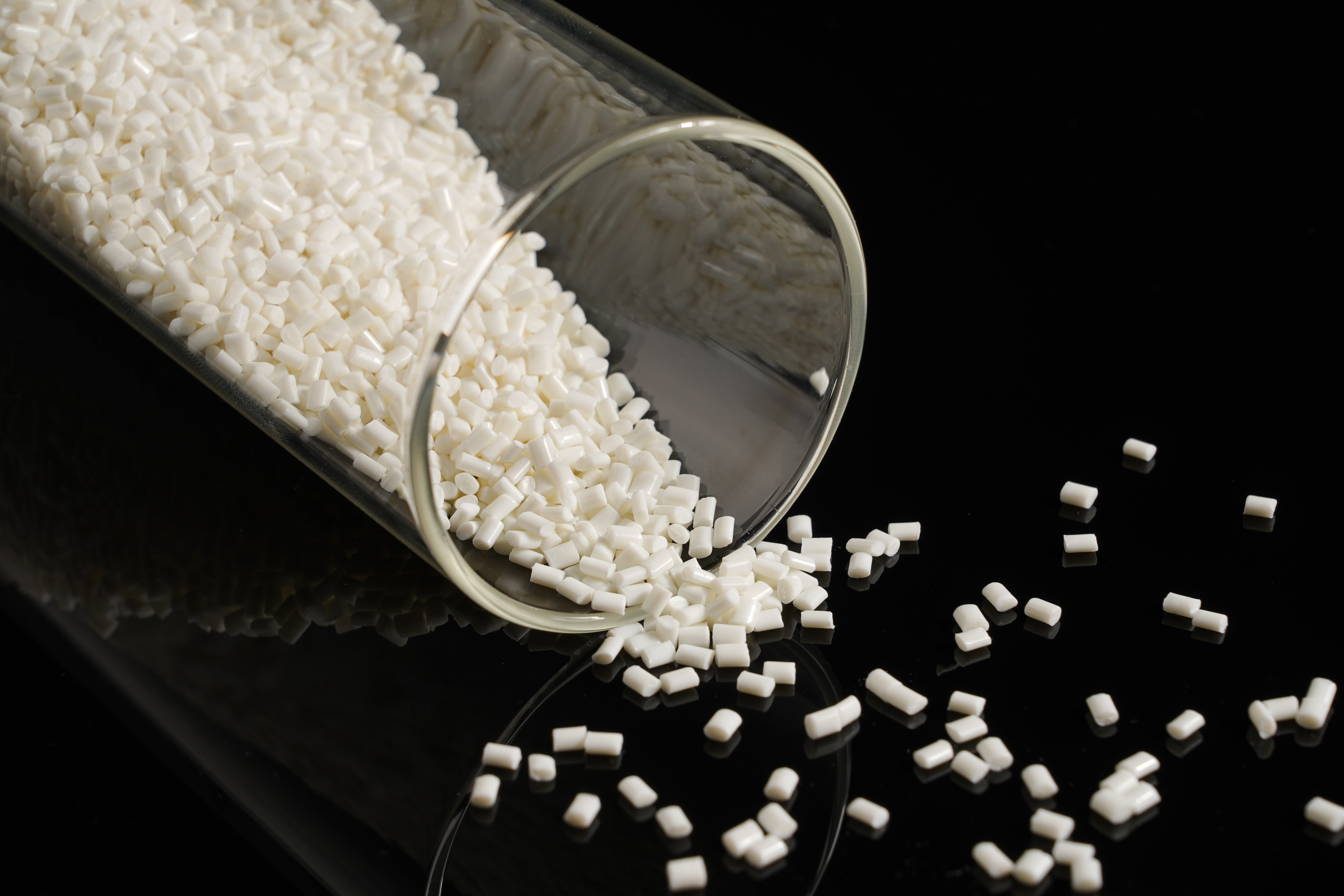 فهم الفرق بين مواد ABS V0 وABS 5VA