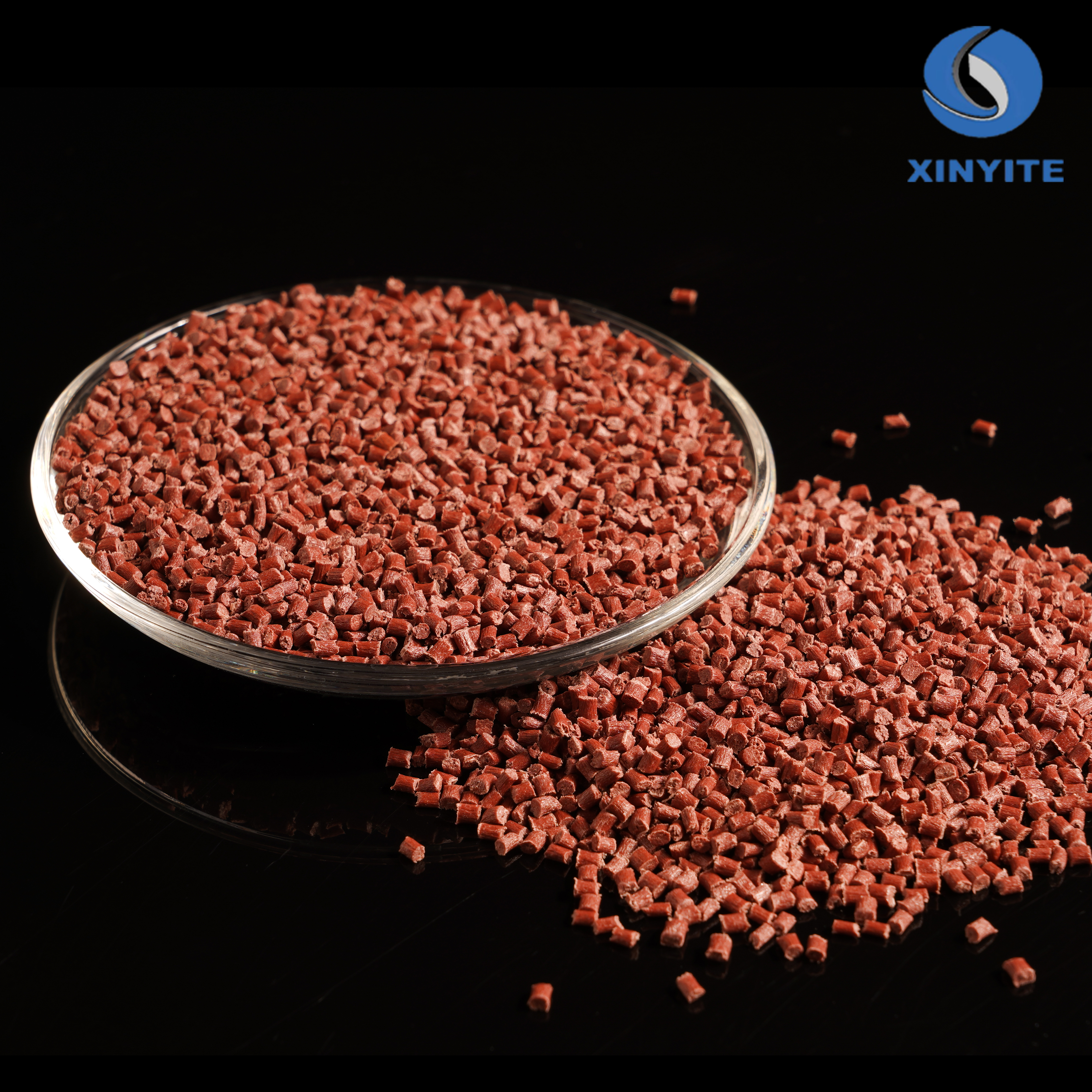 أنواع مختلفة من عوامل مثبطات اللهب وتأثيراتها على PA66 GF30