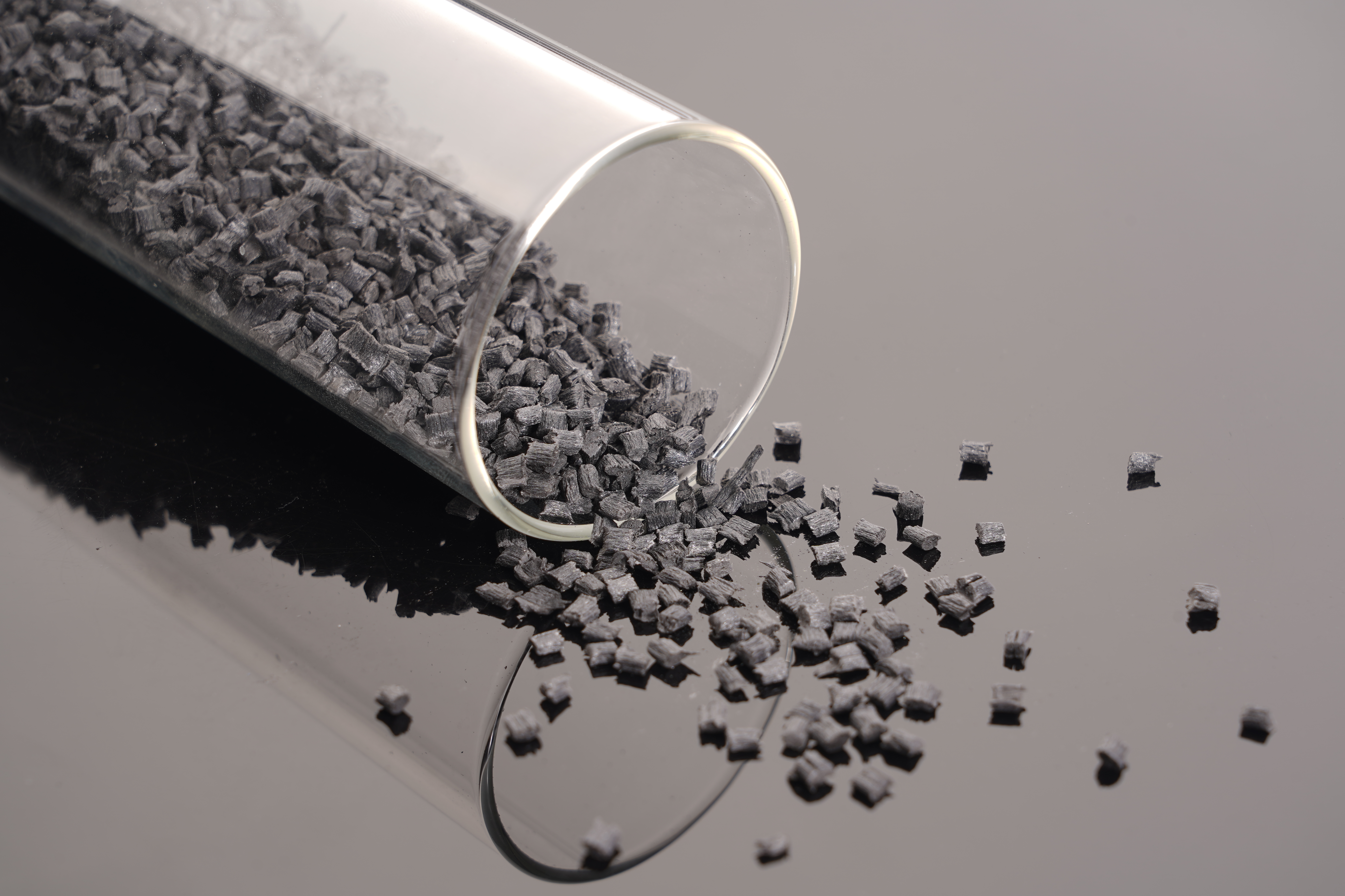 مقدمة لمواد PPS GF40